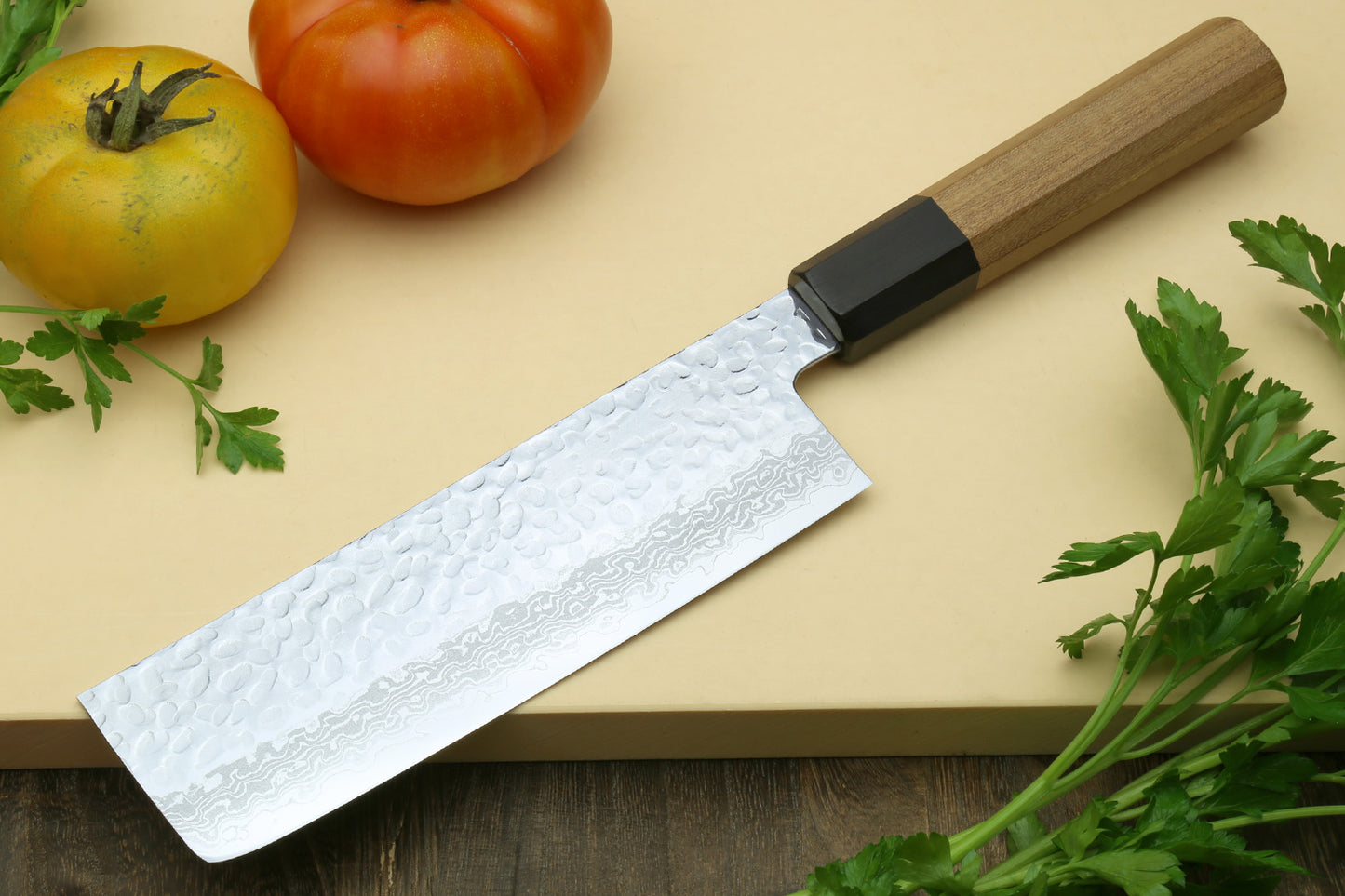 Yoshihiro VG-10 46 Layers Hammered Damascus Nakiri Japanese Vegetable Knife (6.5" (165mm)) (Ambrosia Handle)