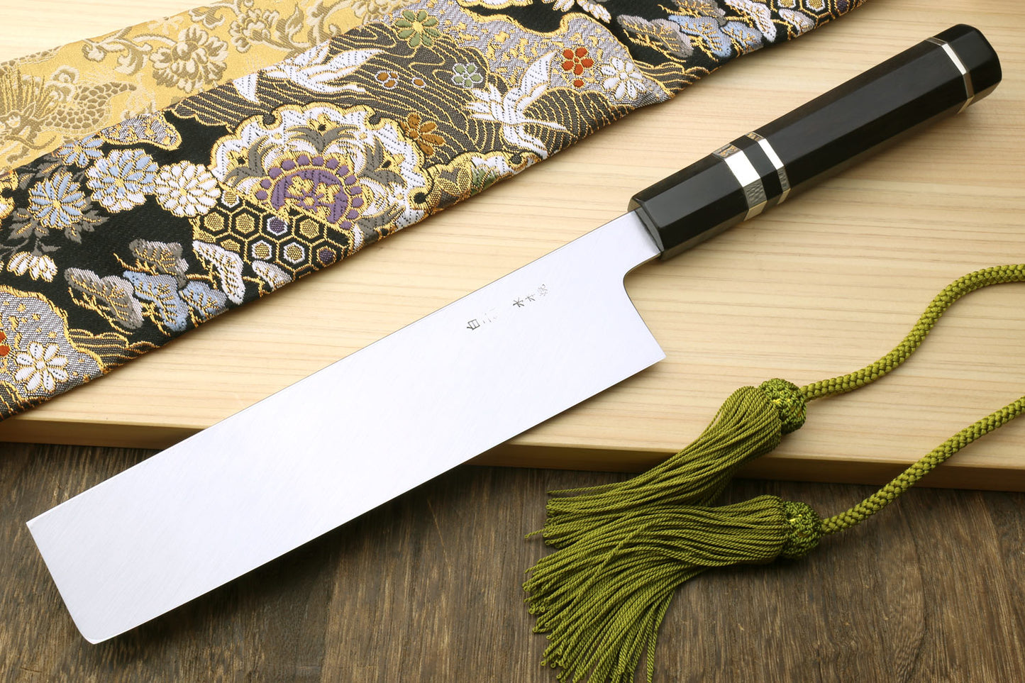 Yoshihiro Mizu Honyaki High Carbon White Steel #2 Mirror-Polished Namiukashi Edo Usuba Japanese Traditional Vegetable Knife Triple Silver Ring Ebony Handle