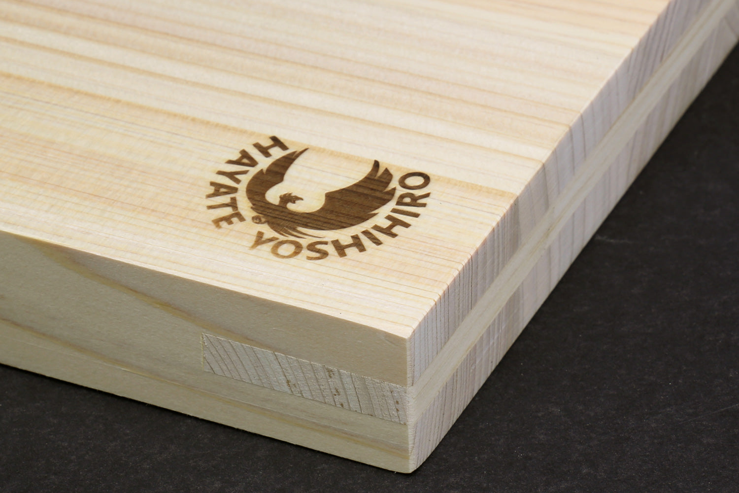 Yoshihiro Hinoki Japanese Cypress Cutting Board Anti-Twist Core — Large