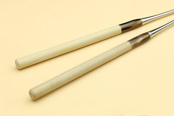 Sushi plating tweezers with light wooden handle and stainless tips, Type B