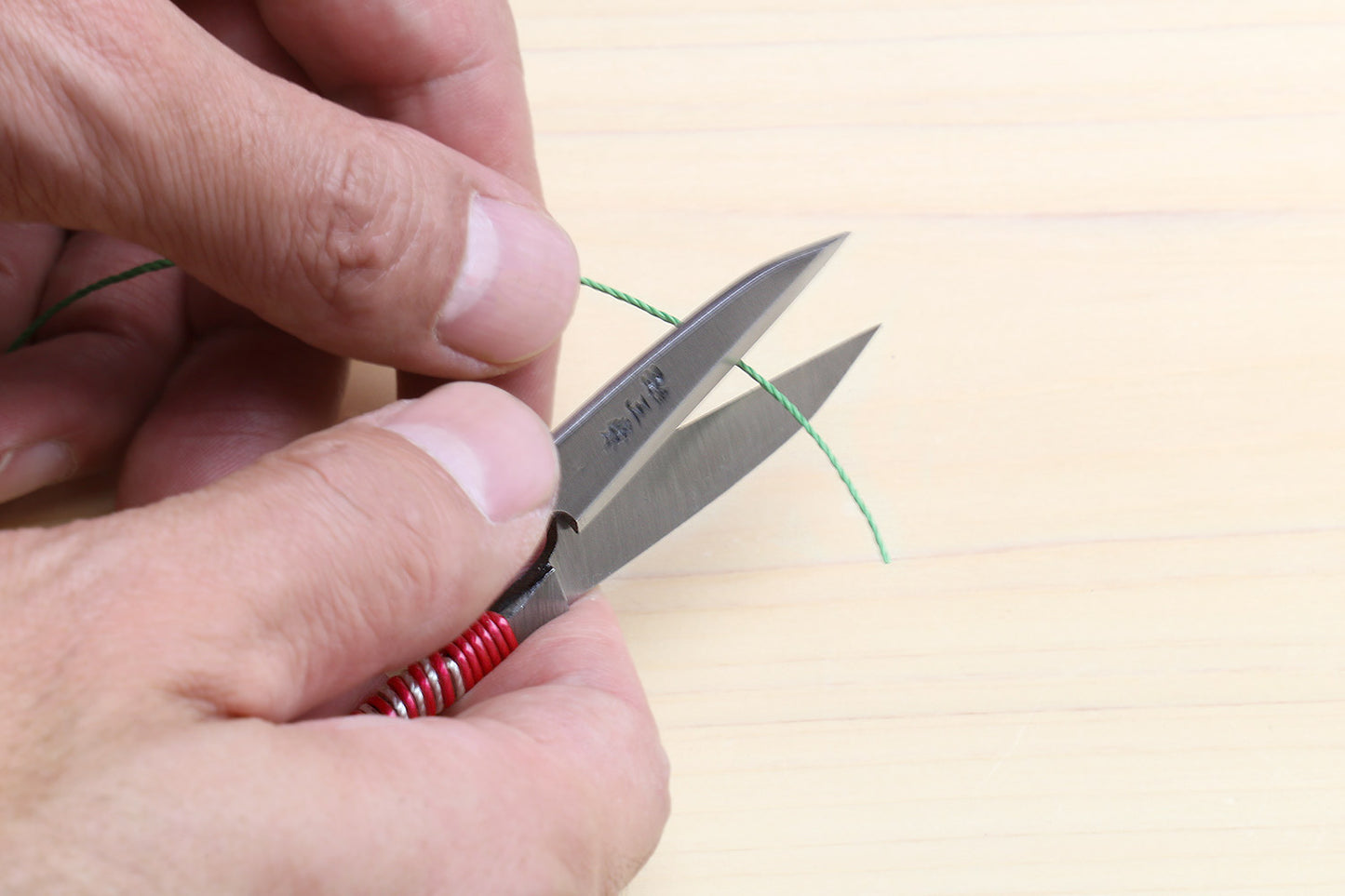Yoshihiro Nigiri Hasami Japanese Sewing Snip Scissors with String-Wrapped Handle