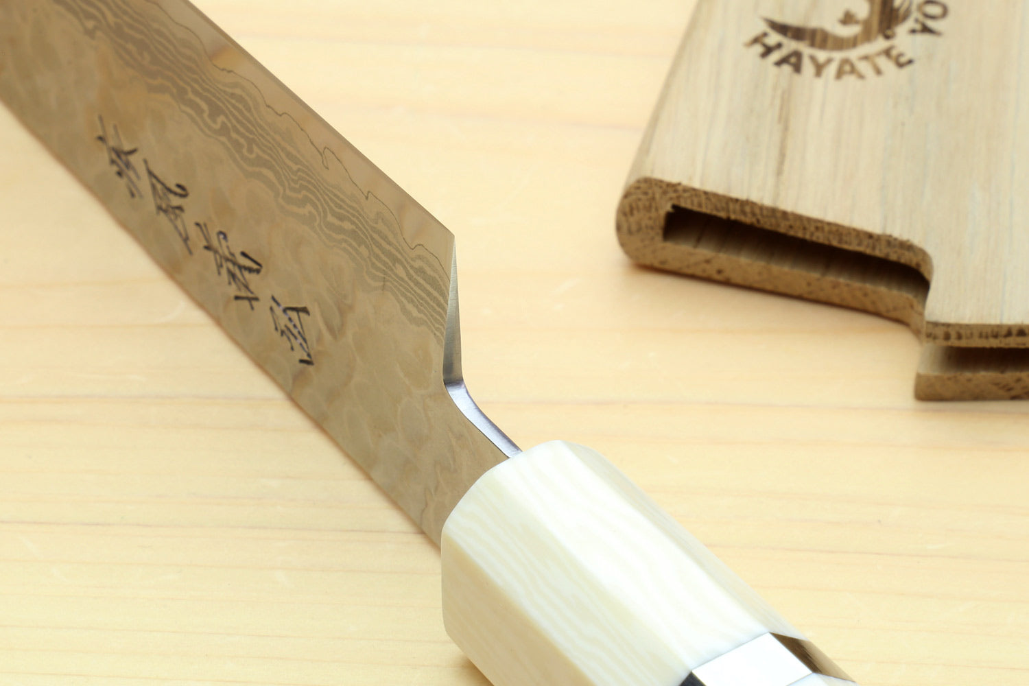 Yoshihiro VG-10 46 Layers Hammered Damascus Sujihiki Japanese Slicer Knife Octagonal Alternative Ivory Handle (Blade Length: 9.5" (240mm))