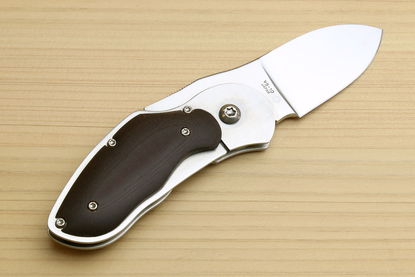 Moki VG-10 Stainless Steel Flamelock Folding Pocket Knife (Rabbit Matt Finish)