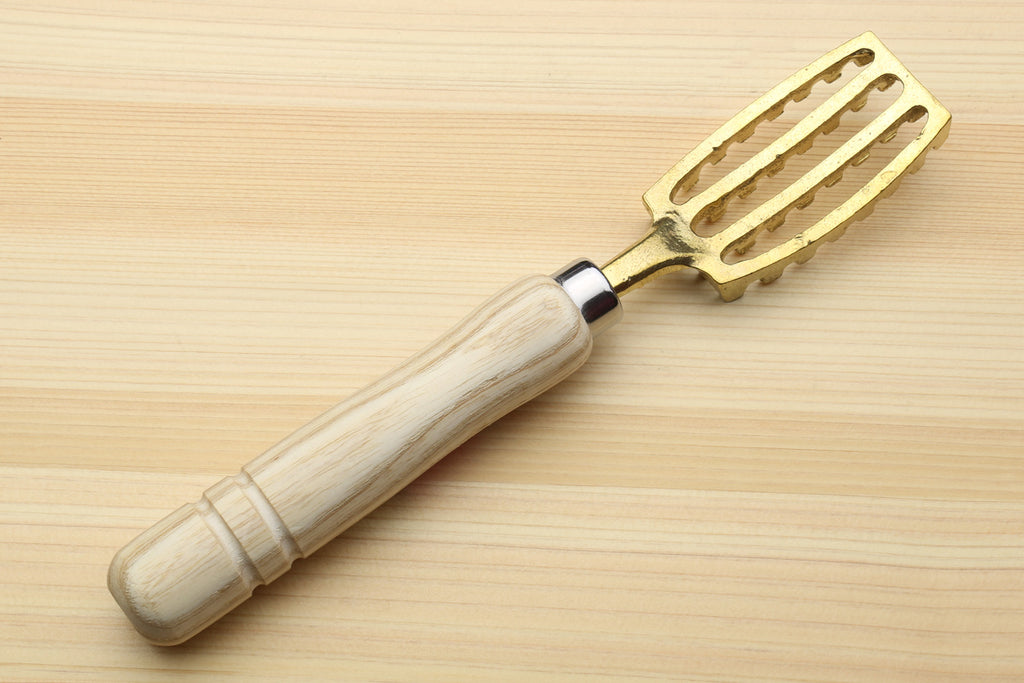 Yoshihiro Japanese Sushi Chef Tool Fish Scaler (Large)