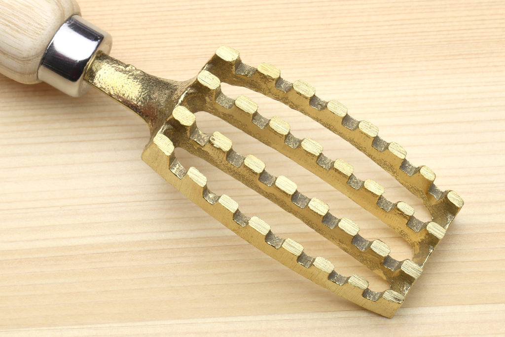 Yoshihiro Japanese Sushi Chef Tool Fish Scaler (Large)