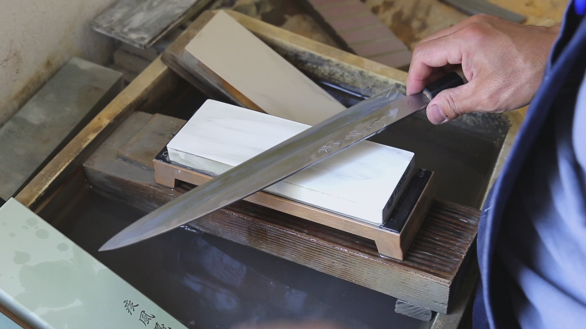 Sharpening Yanagi Knife