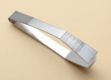 Yoshihiro Non-slip Fish Bone Tweezer Japanese Sushi Chefs Garnishing Tool (Western Type)
