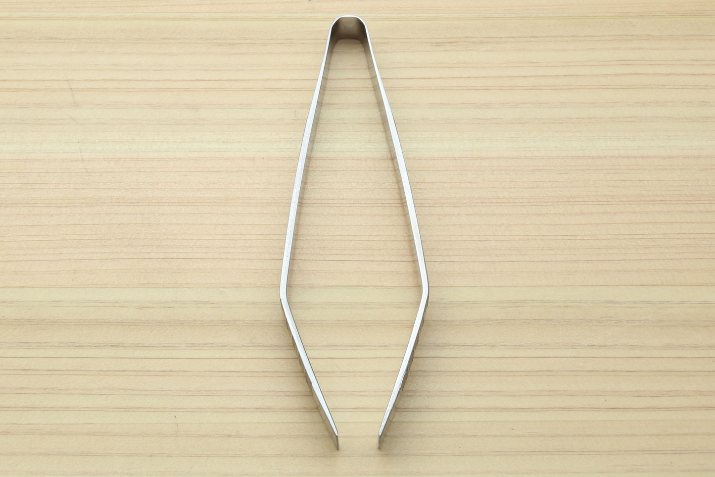Yoshihiro Non-slip Fish Bone Tweezer Japanese Sushi Chefs Garnishing Tool (Western Type)
