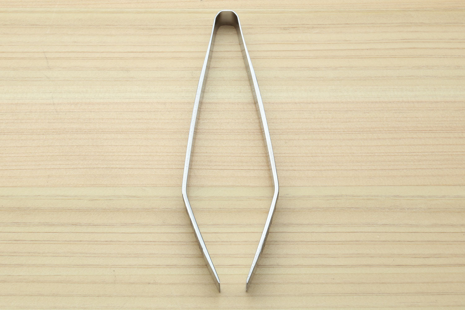 Yoshihiro Non-slip Fish Bone Tweezer Japanese Sushi Chefs Garnishing Tool (Western Type)