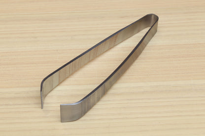 Yoshihiro Non-slip Fish Bone Tweezer Japanese Sushi Chefs Garnishing Tool (Eastern Type)