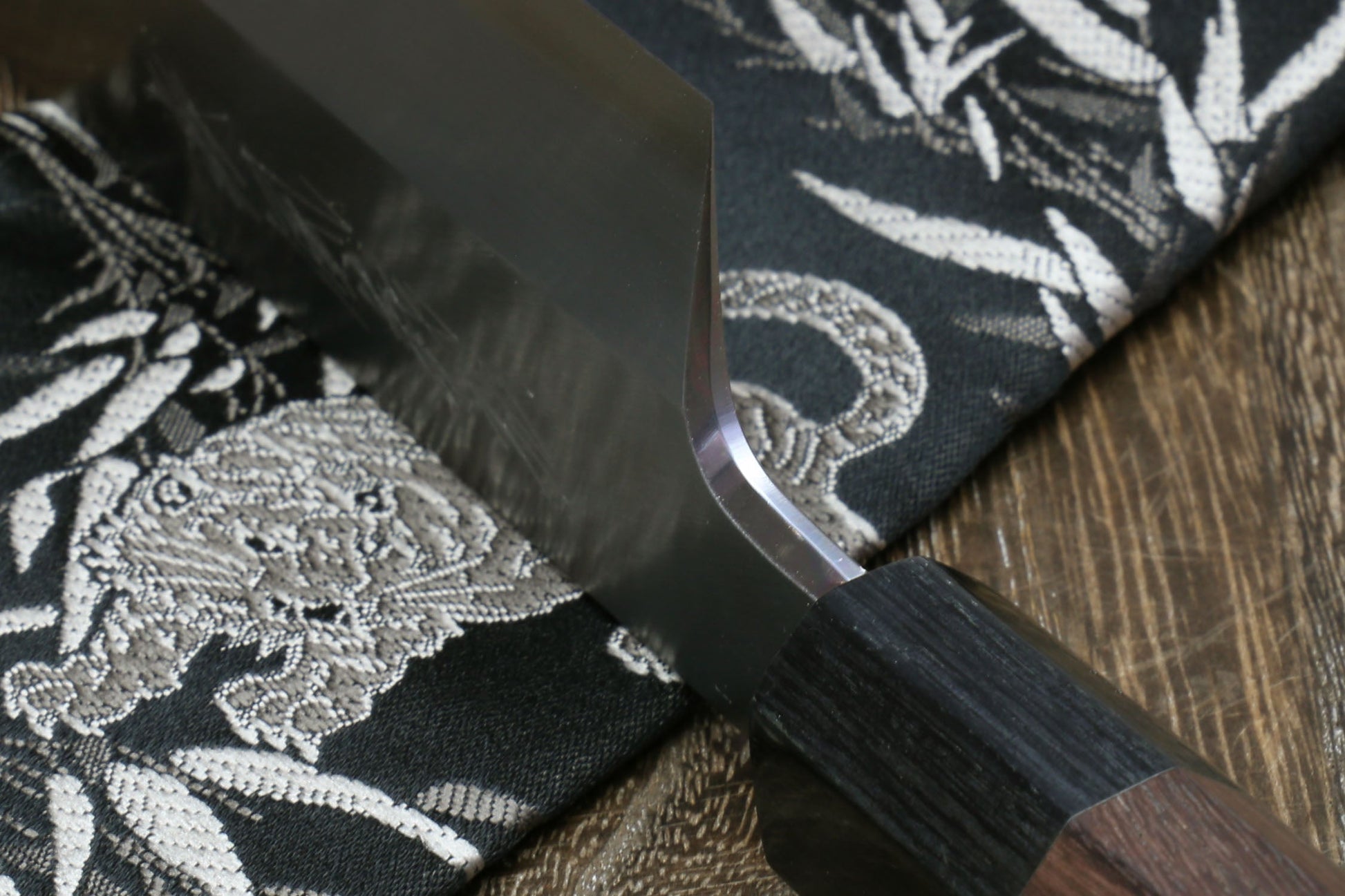 Yoshihiro Hongasumi Ginsan (Hakugin) High Carbon Stain Resistant Kama Usuba Traditional Japanese Vegetable Chopping Chef Knife Shitan Handle