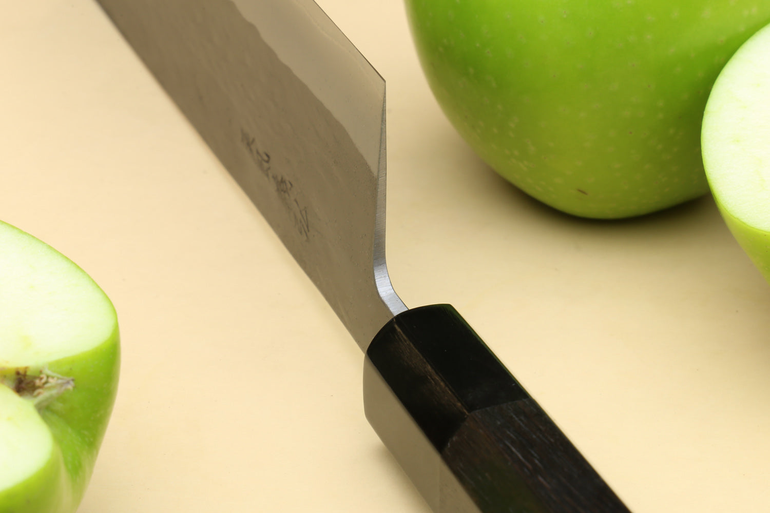 Yoshihiro Kurouchi Black-Forged Blue Steel Stainless Clad Nakiri Japanese Vegetable Knife (Ebony Handle)