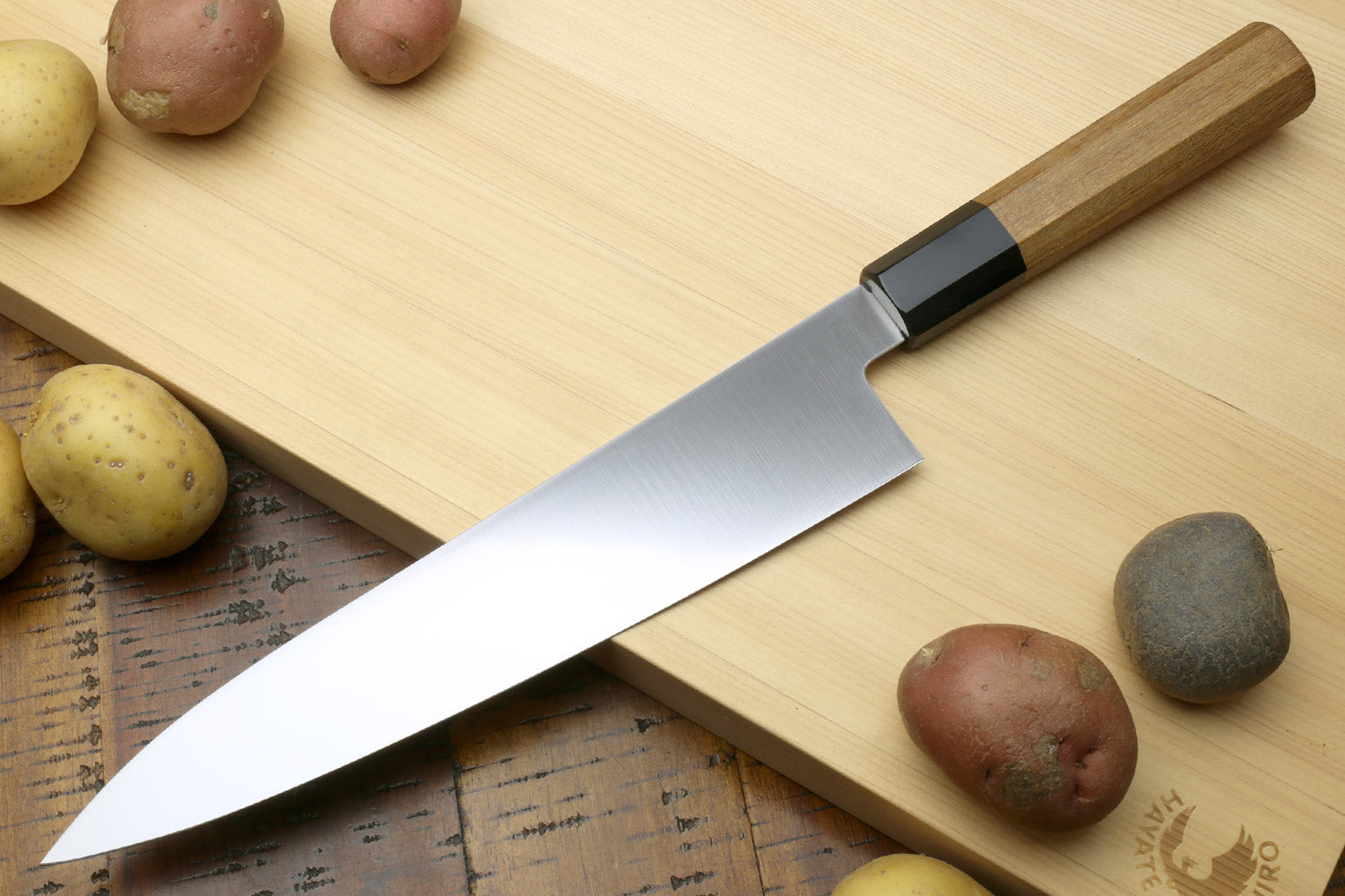 Yoshihiro VG-1 Gold Stainless Steel Gyuto Japanese Chefs Knife Ambrosia Handle with Saya Cover