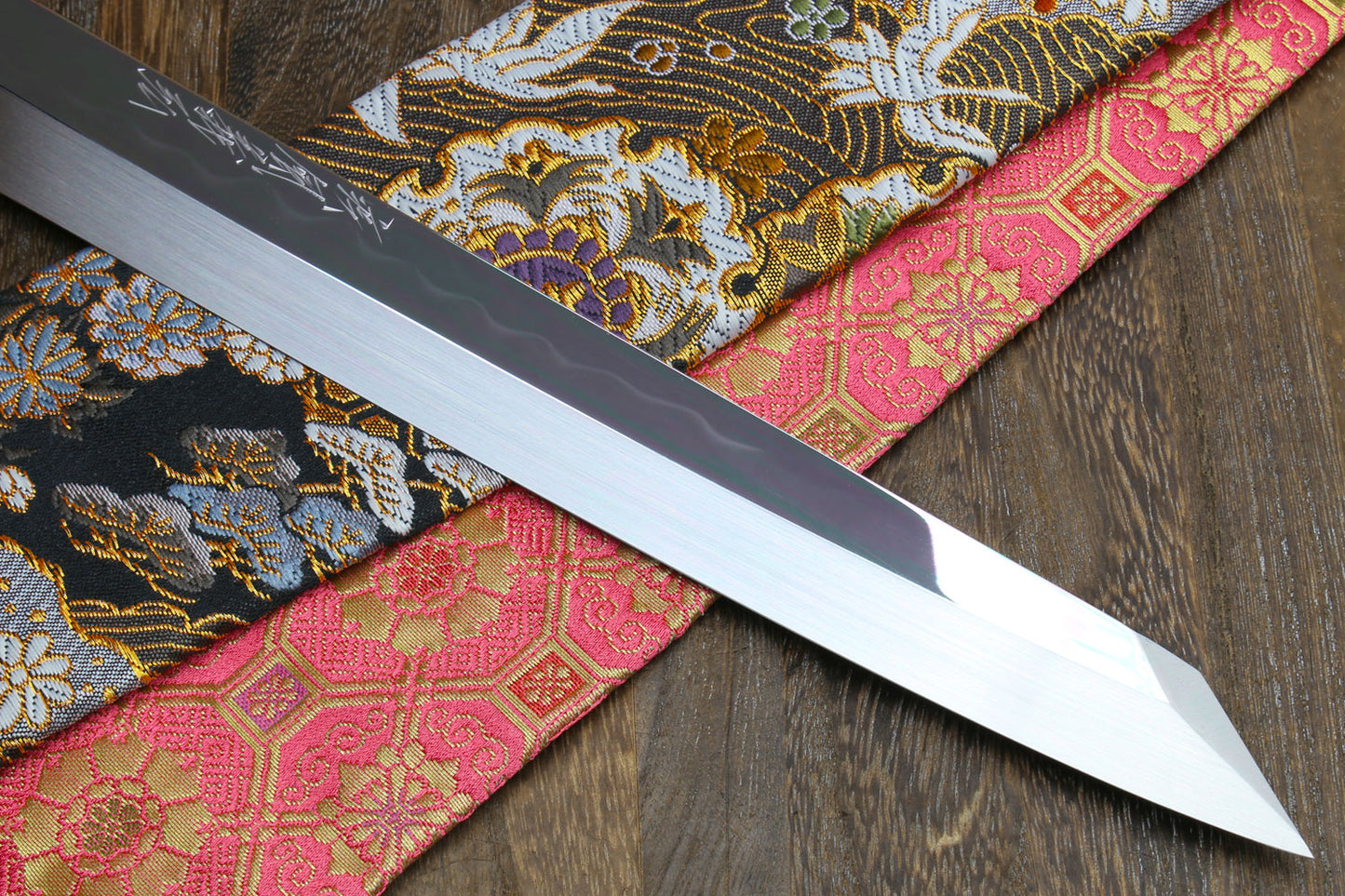 Yoshihiro Mizu Honyaki Mirror-Finished Namiukashi White Steel #2 Yanagi Kiritsuke Sushi Sashimi Japanese Knife Ebony Handle and Saya