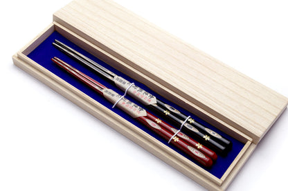 Japanese Premium Chopsticks Black & Red 2pc Set with traditonal pattern in fine Japanese paulownia wood case